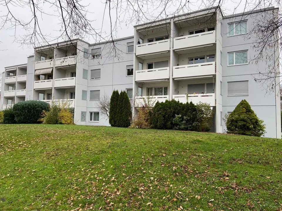 Helle freundliche 3-Zimmer Wohnung im 3. OG in ruhigem Quartier