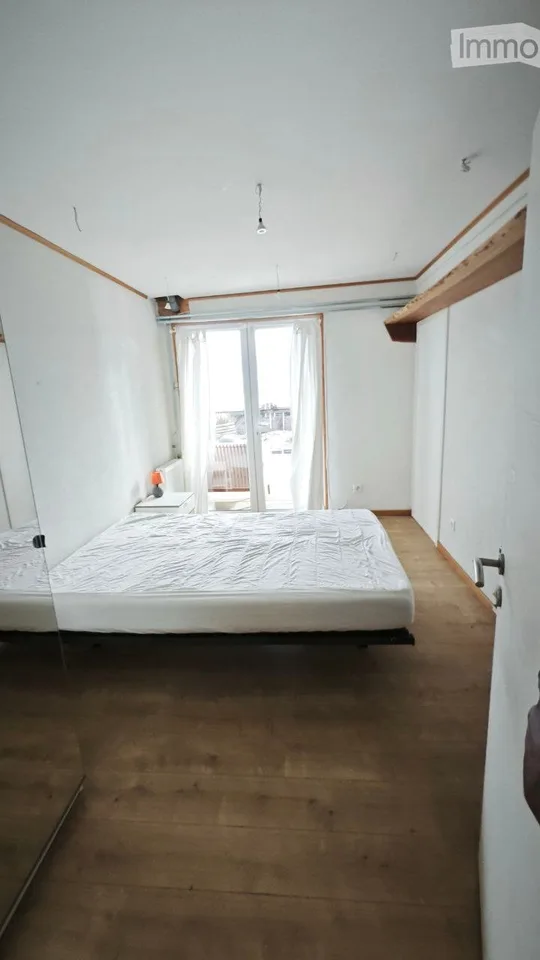 Une chambre se libère à Grandvaux, vue  sur le lac