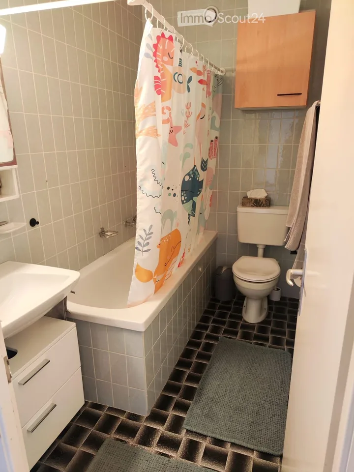 Zweizimmerwohnung Savigny, ab 15. September 2026