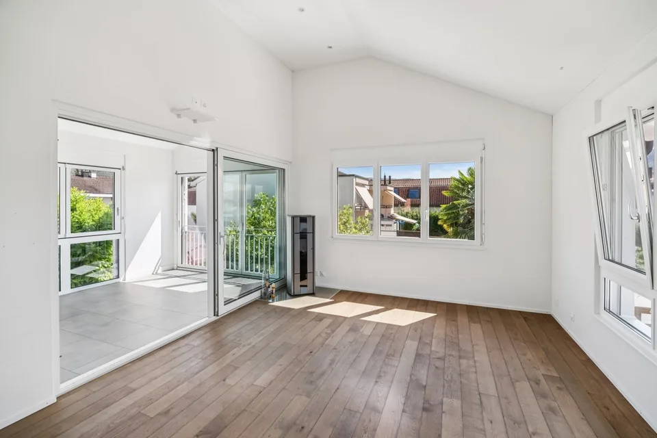 Freistehendes Einfamilienhaus mit Einliegerwohnung