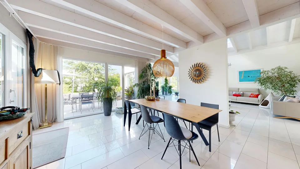 Exklusives 5-Zimmer-Einfamilienhaus mit Gartenparadies & Doppelgarage – Foto 8 von 13
