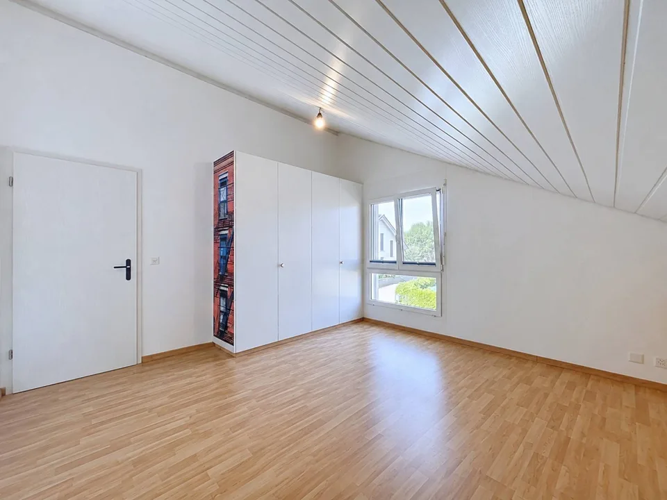 Familiäre Villa in ruhiger Lage mit freiem Blick auf das Umland