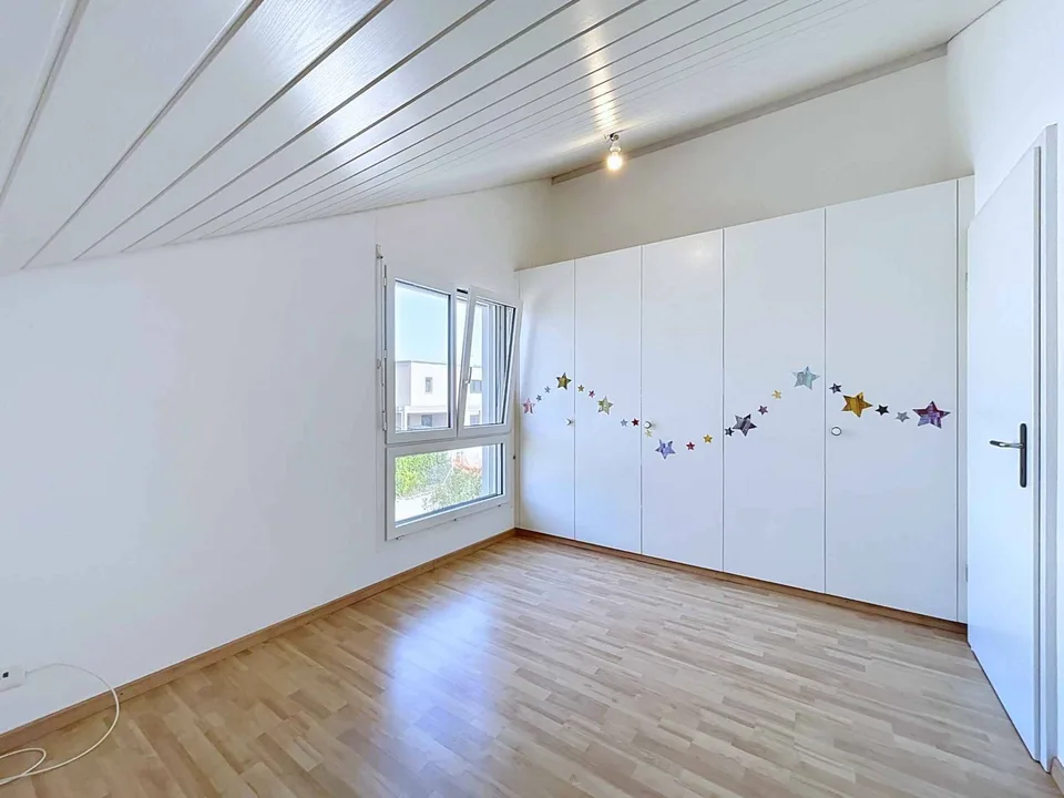 Familiäre Villa in ruhiger Lage mit freiem Blick auf das Umland
