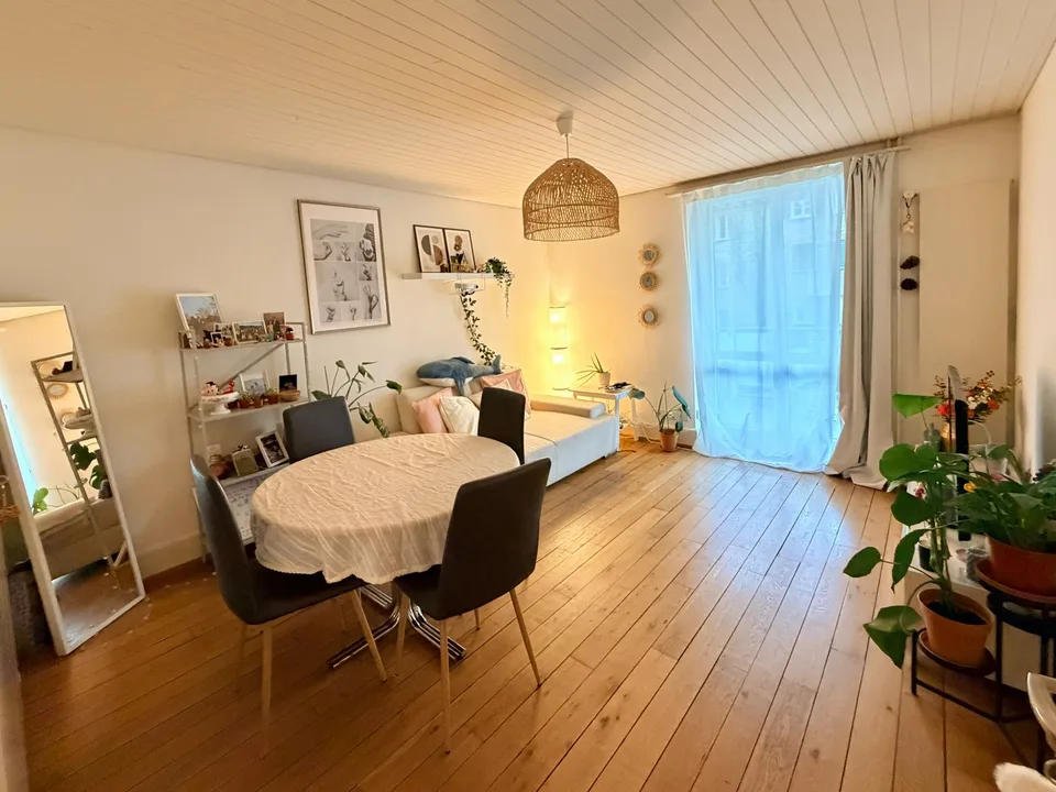 Cozy & Sunny 3-Room Apartment in Wipkingen, Zurich (Sept 2026  Sept 2027)