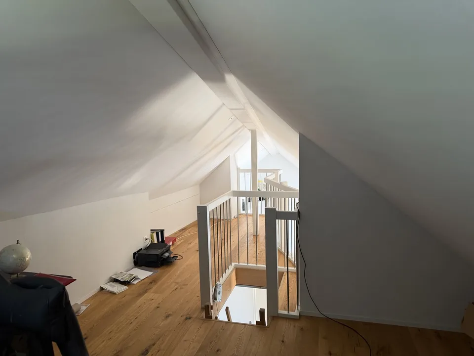 Chambre de colocation en partie meublée