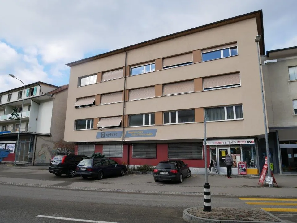 Charmante 2.5-Zimmer-Wohnung in Bévilard – sofort verfügbar!