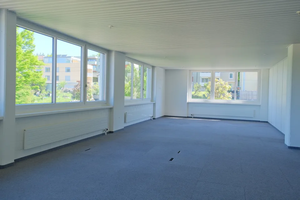 15.6 - 467 m2 Büroflächen und Praxisräume