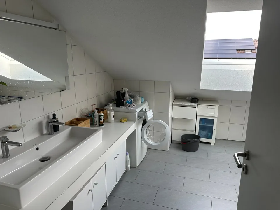 Spacious 4.5-room apartment with balcony and beautiful view in Allschwil