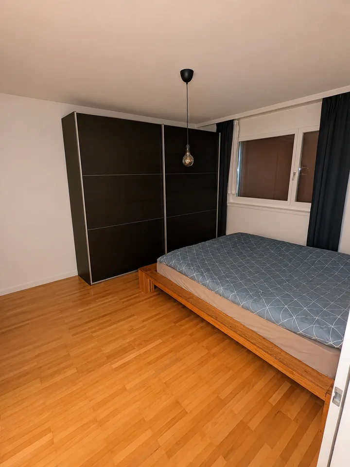 Appartement spacieux 4 pièces avec cheminée
