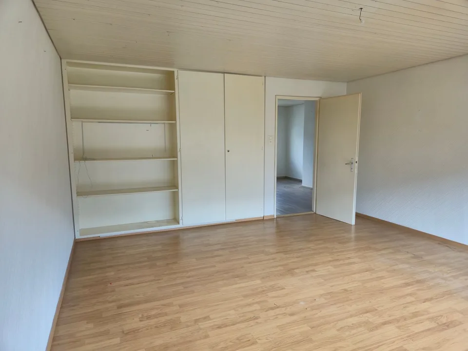 Delizioso appartamento di 2,5 locali a Bévilard – disponibile immediatamente!