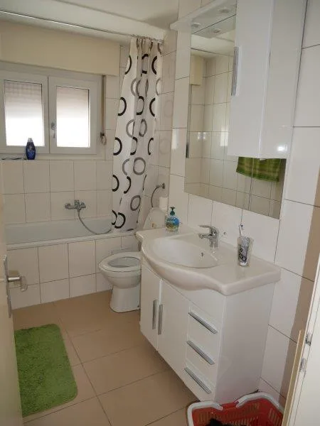 Delizioso appartamento di 2,5 locali a Bévilard – disponibile immediatamente!