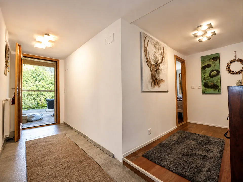 Charmante maisonnette 5 pièces à Andiast – Flair alpin rustique avec confort moderne