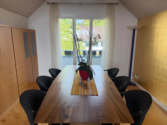 Spacious 4-5 room attic apartment for rent in Stäfa