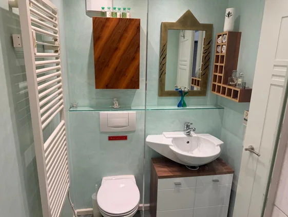 Spacious 4-5 room attic apartment for rent in Stäfa