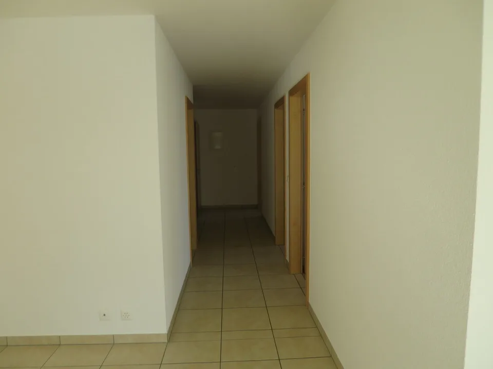 For rent, 4.5-room apartment in Farvagny