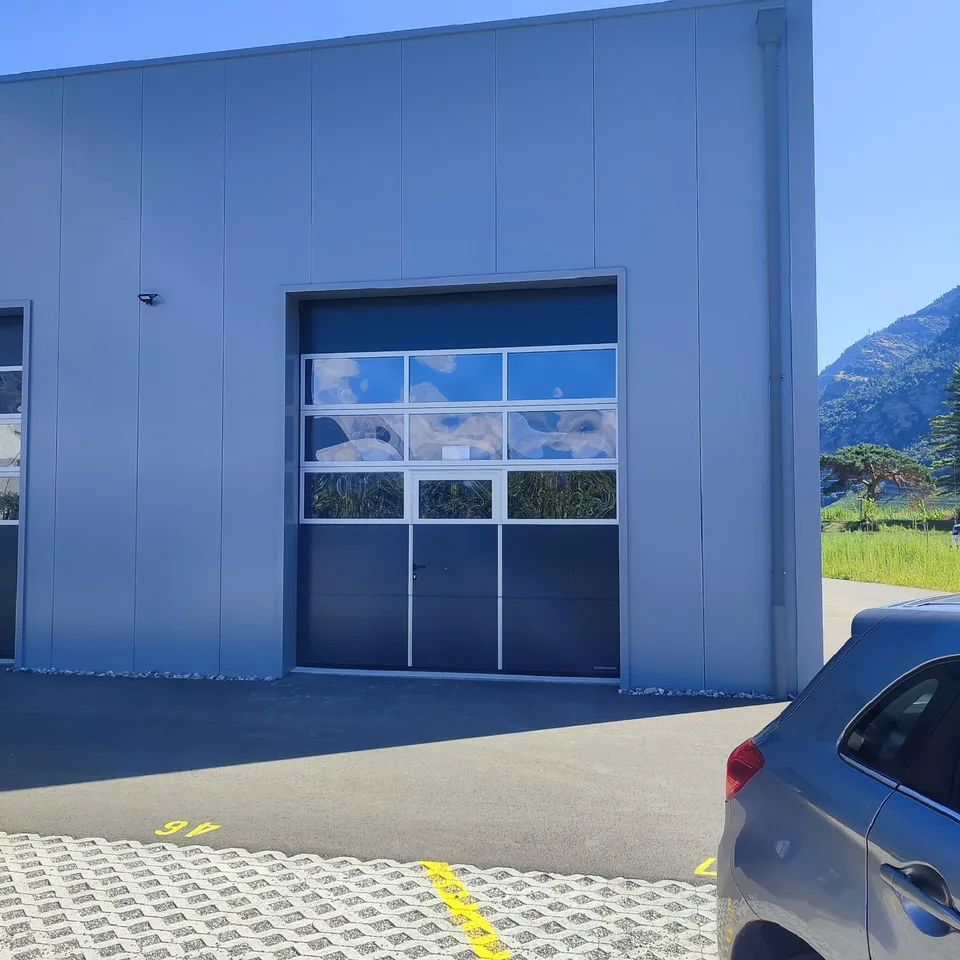 Halle industrielle neuve à louer à Saxon – 135 m²