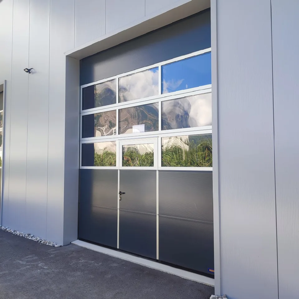 Halle industrielle neuve à louer à Saxon – 135 m²