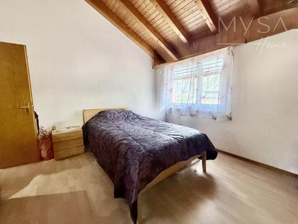 Bel appartement de 4½ pièces situé au dernier étage