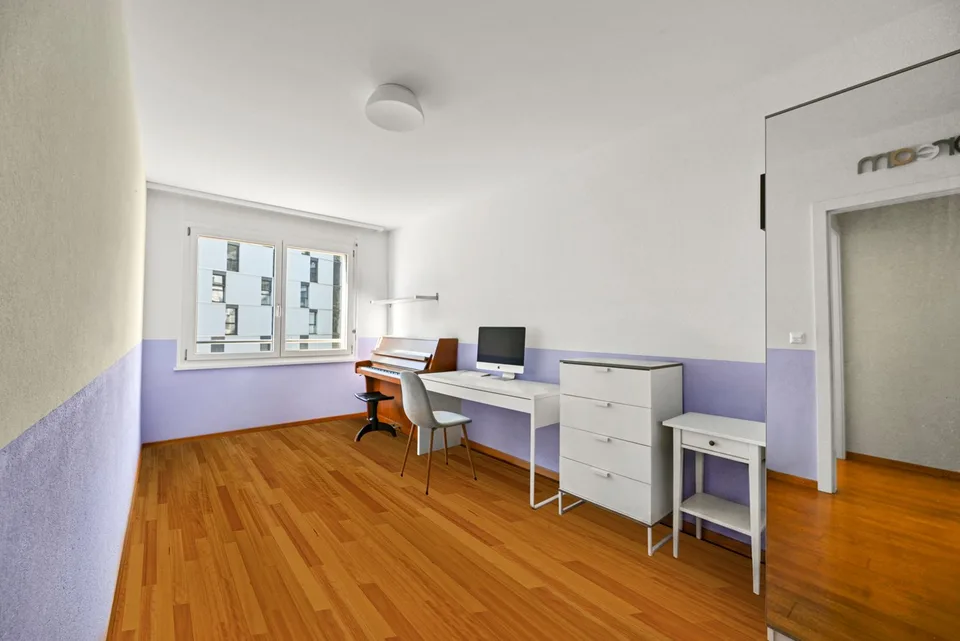 VEVEY - GERÄUMIGES 4.5 ZIMMER-WOHNUNG MIT GROßEM BALCON 19.08.2026 14:08:30