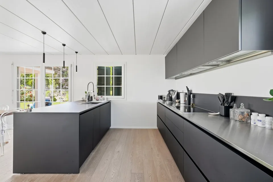 SAINT-SAPHORIN-SUR-MORGES - VILLA DI LUSSO 6.5 LOCALI