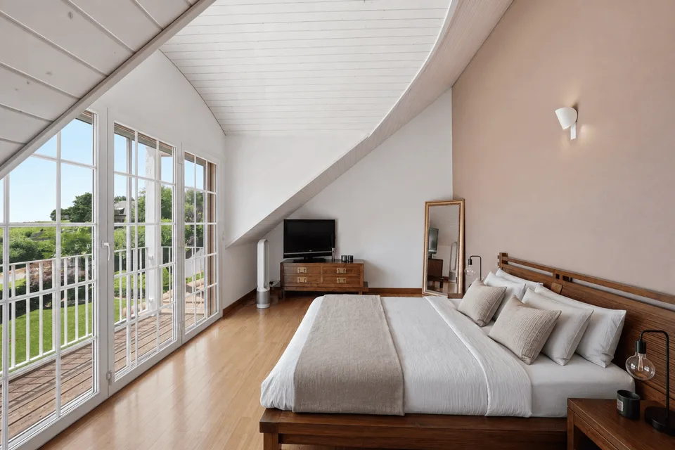 SAINT-SAPHORIN-SUR-MORGES - VILLA DI LUSSO 6.5 LOCALI
