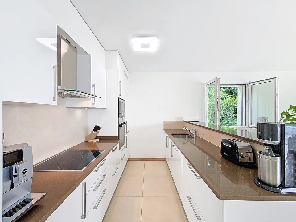 BRENT - DUPLEX EN ATTIQUE DE 5.5 PIECES AVEC VUE PANORAMIQUE