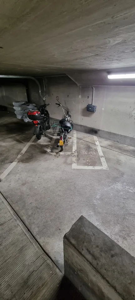 Parking space for moped/motorcycle in Basel, Rappoltshof - central rental
