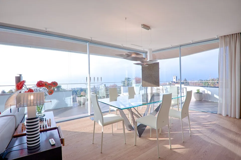 VEVEY - MAGNIFIQUE APPARTEMENT DE 4.5 PIECES AVEC SUPERBE VUE SUR LE