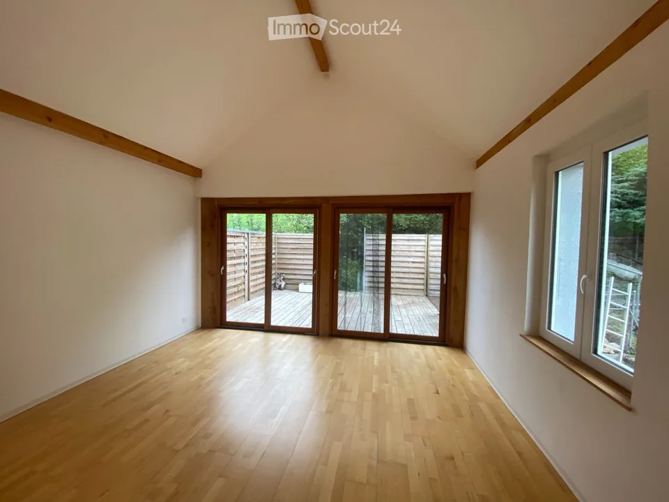 Appartement mit großer Terrasse zur Miete