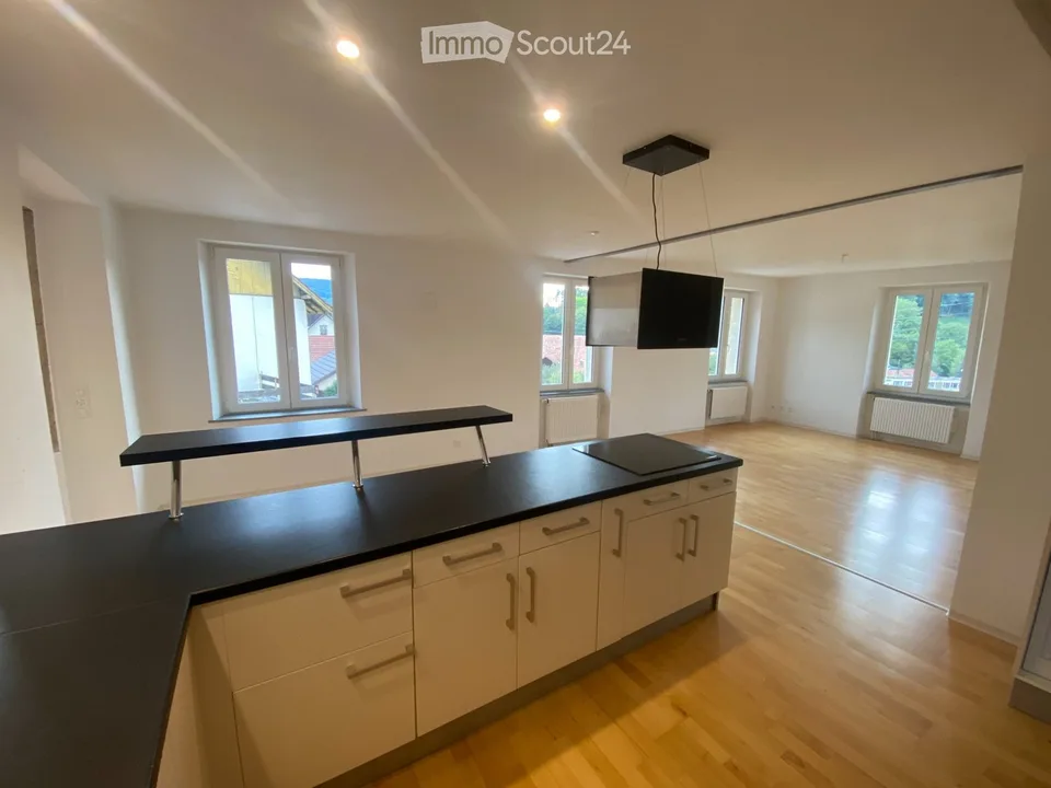 Appartement mit großer Terrasse zur Miete