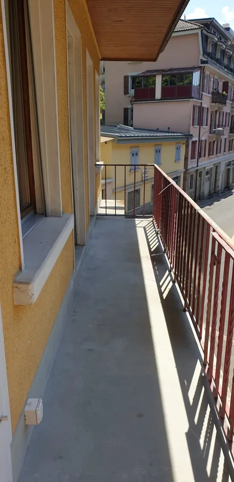 Zweizimmerwohnung im 1. Stock komplett renoviert.