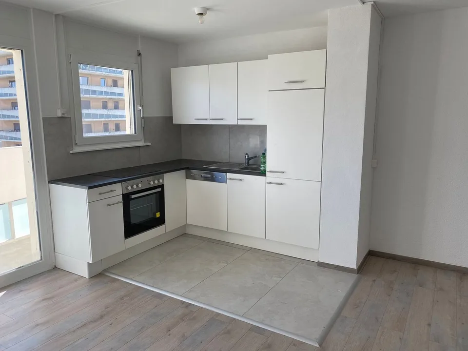 For rent charming 2-room apartment on the 11th floor in Sierre