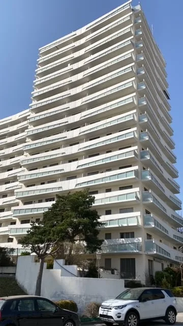 A louer charmant appartement de 2 pièces au 11ème étage à Sierre