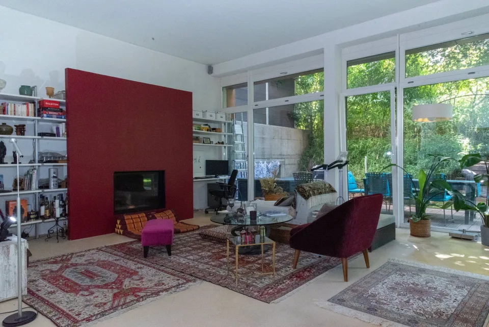 163 m2 of contemporary design, your garden 20 minutes from Flon