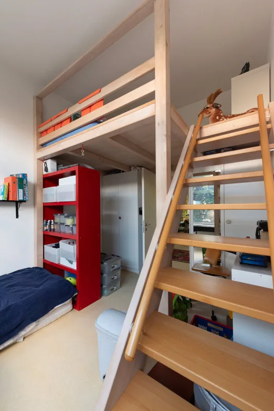 163 m2 of contemporary design, your garden 20 minutes from Flon