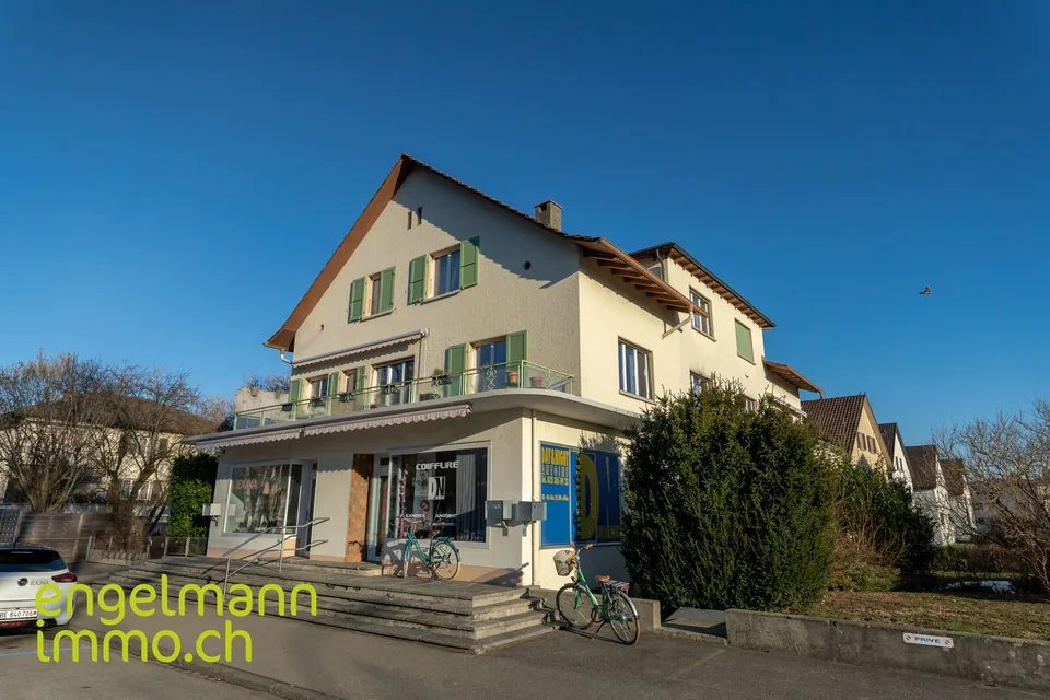 3 Zimmer-Dachwohnung / Appartement mansardé de 3 pièces