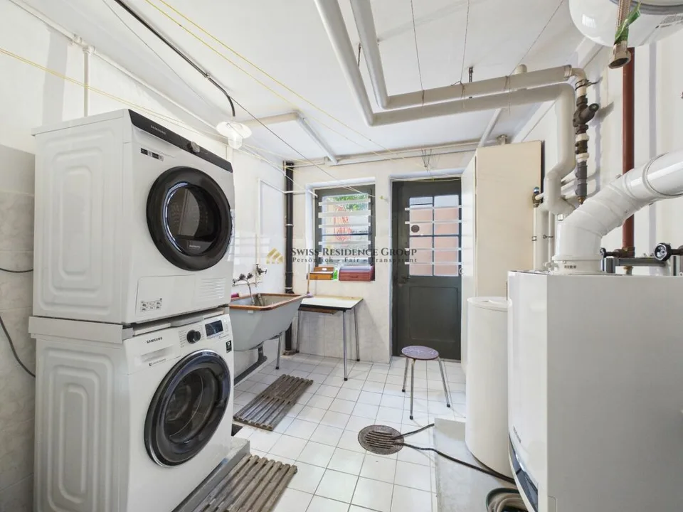 Maison unifamiliale de 7,5 pièces à Bâle - Caractère, espace et jardin privé
