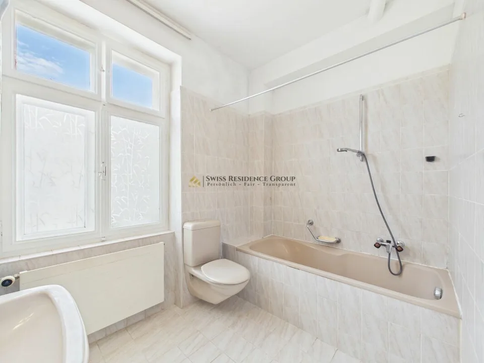 Maison unifamiliale de 7,5 pièces à Bâle - Caractère, espace et jardin privé