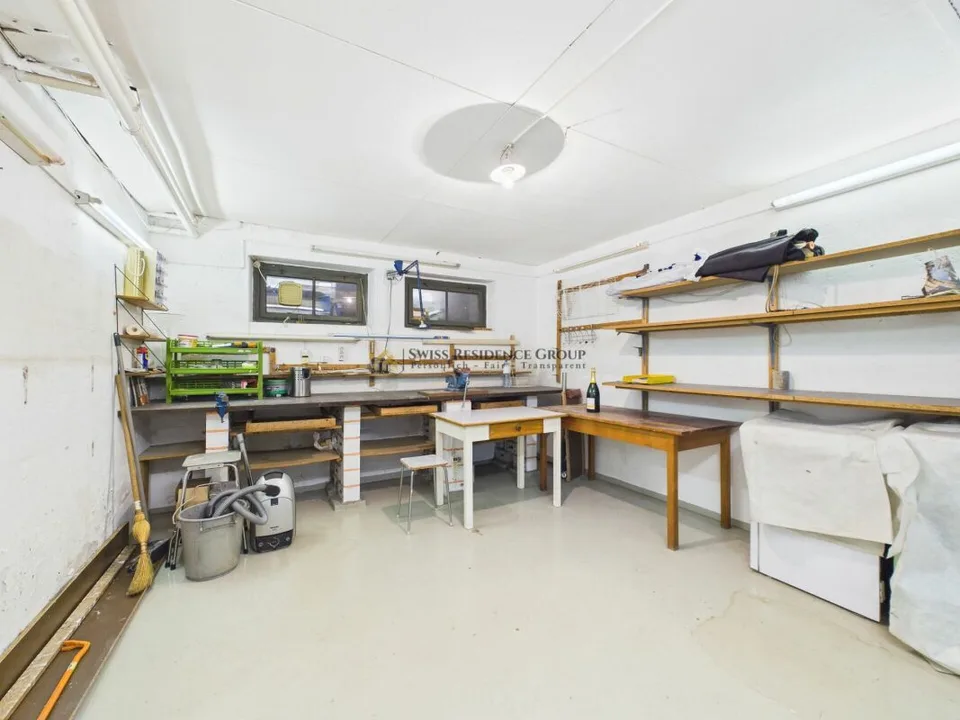 Maison unifamiliale de 7,5 pièces à Bâle - Caractère, espace et jardin privé