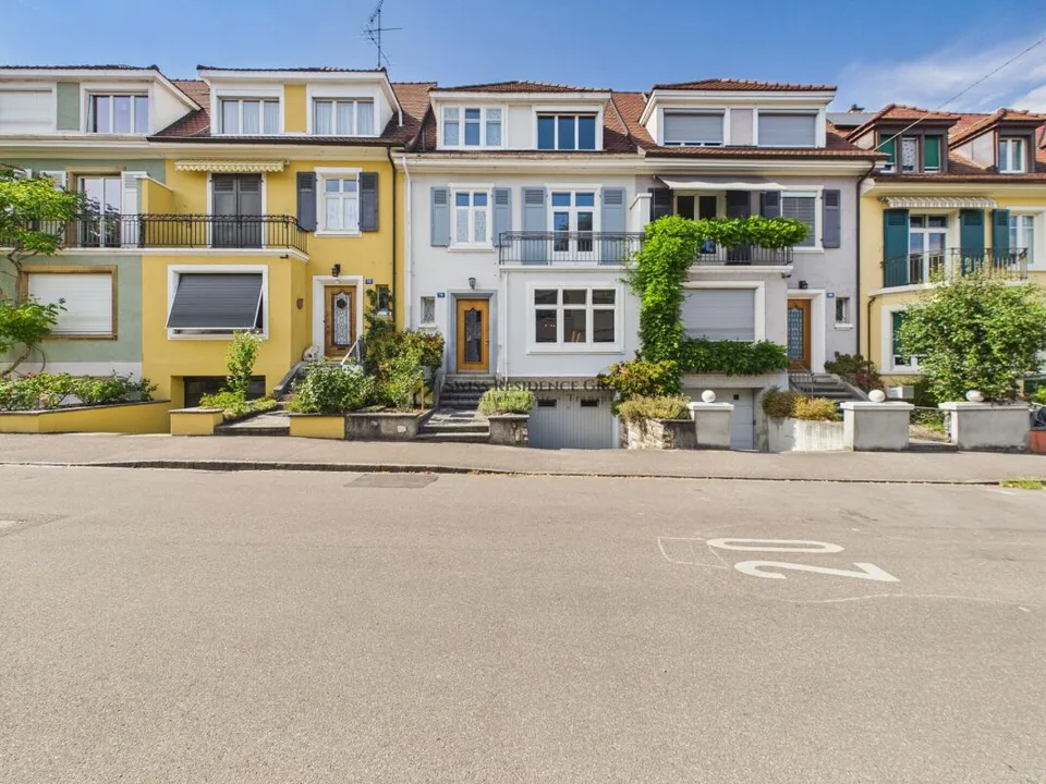 7.5-Zimmer-Einfamilienhaus in Basel - Charakter, Raum und privater Garten