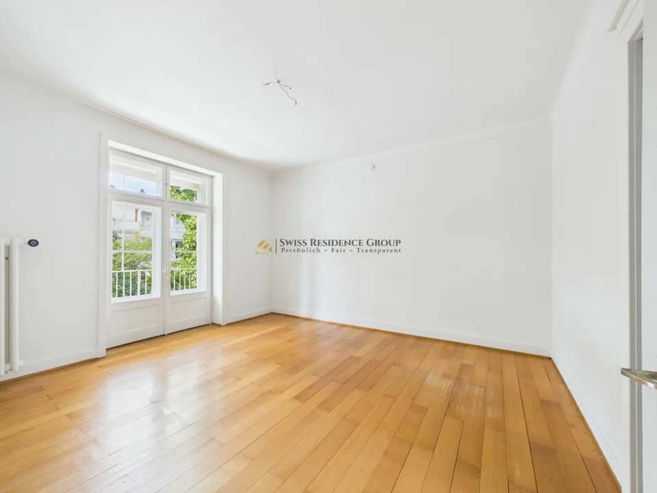 Maison unifamiliale de 7,5 pièces à Bâle - Caractère, espace et jardin privé