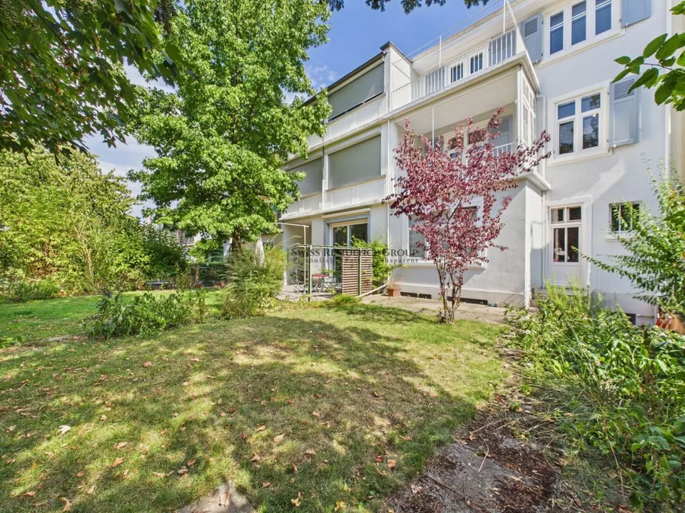 Maison unifamiliale de 7,5 pièces à Bâle - Caractère, espace et jardin privé