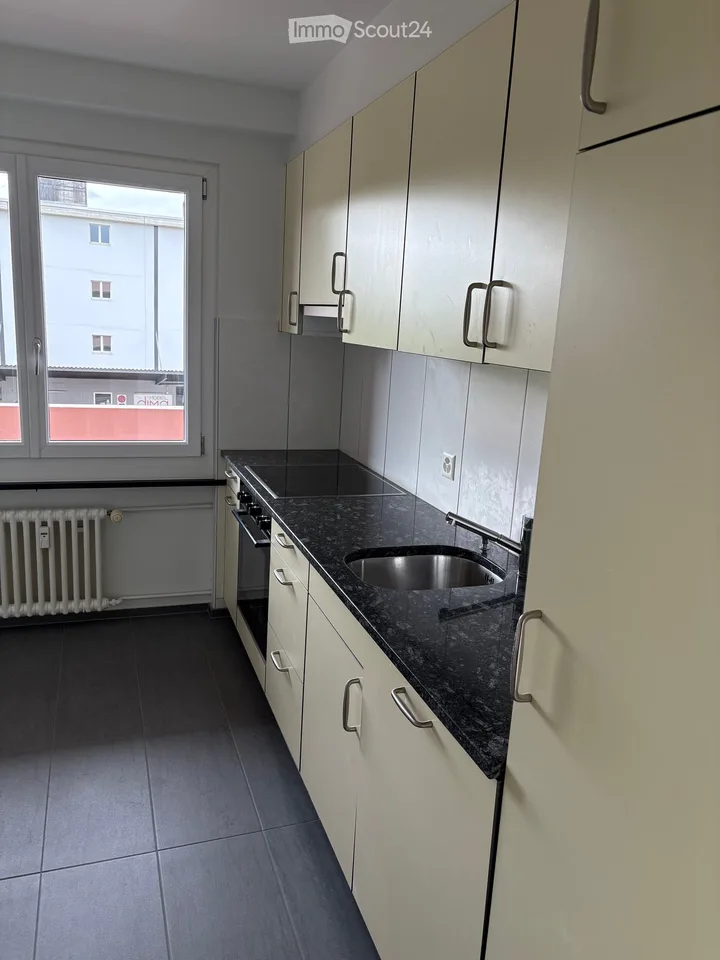 Charmant appartement 3.5 pièces avec balcon à Wynau – disponible immédiatement !