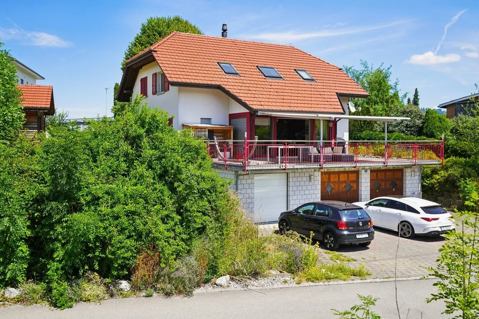 Familienparadies im sonnigen Brünisried