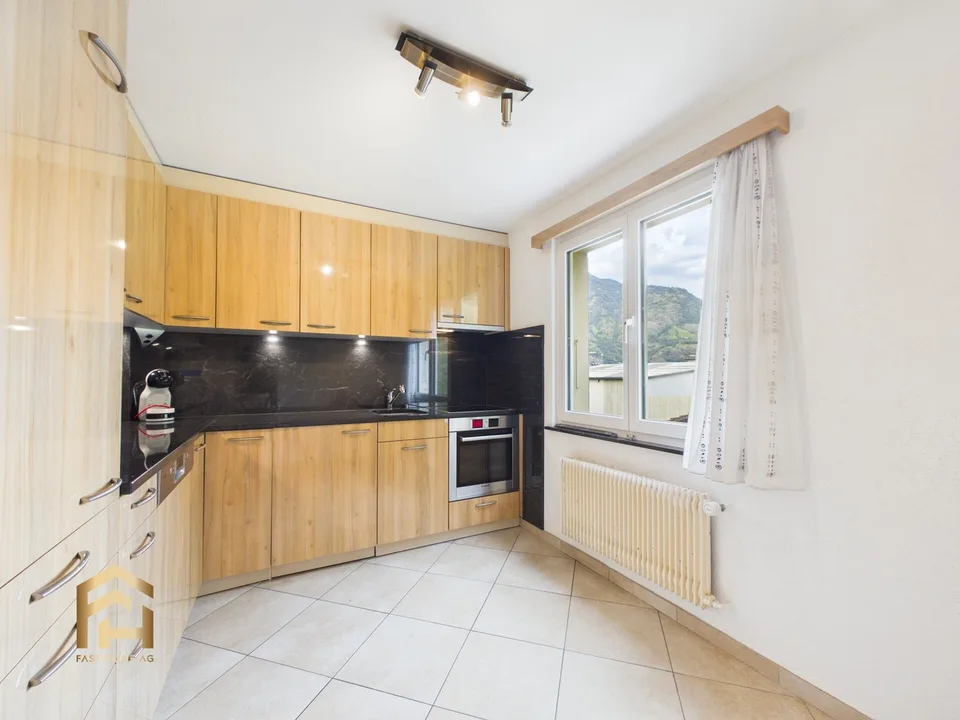 Opportunità di investimento attraente: Appartamento di 4,5 locali ristrutturato con piccolo balcone