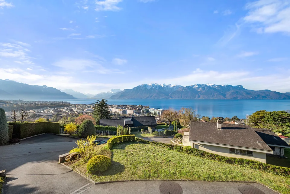 Villa unique avec vue lac panoramique