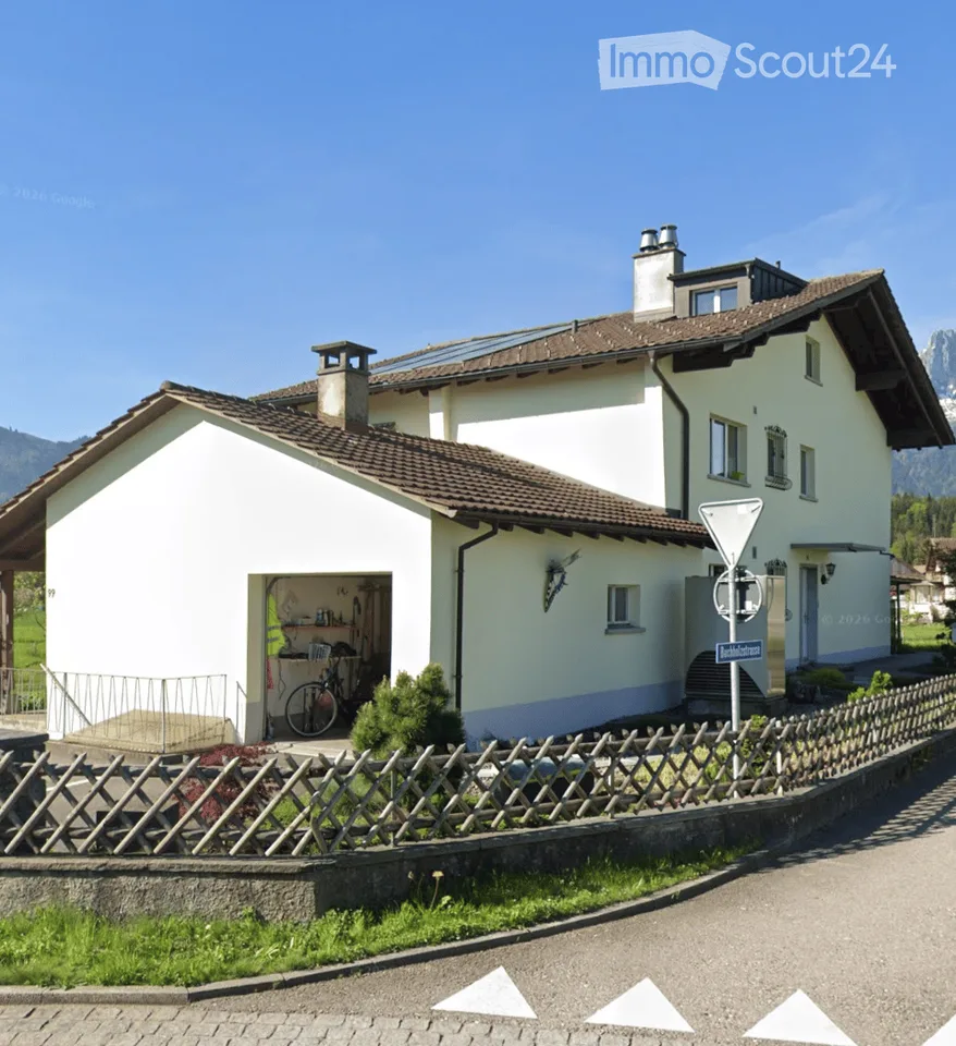 Helle 4.5-Zimmer-Wohnung mit Balkon in Gwatt/Thun