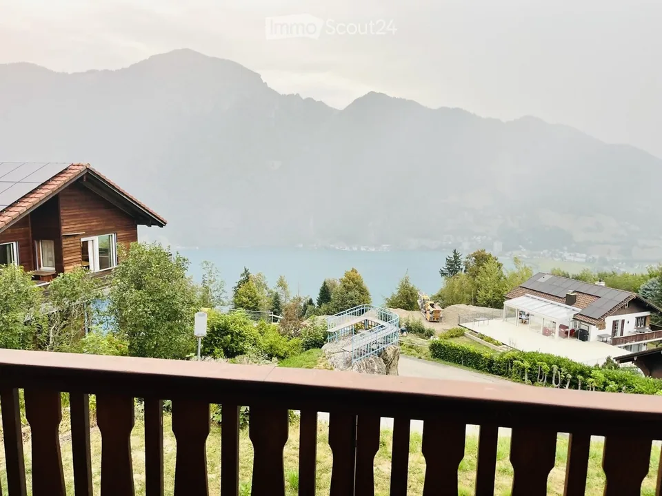3-Zimmer-Maisonette-Wohnung mit Bergblick in Seelisberg