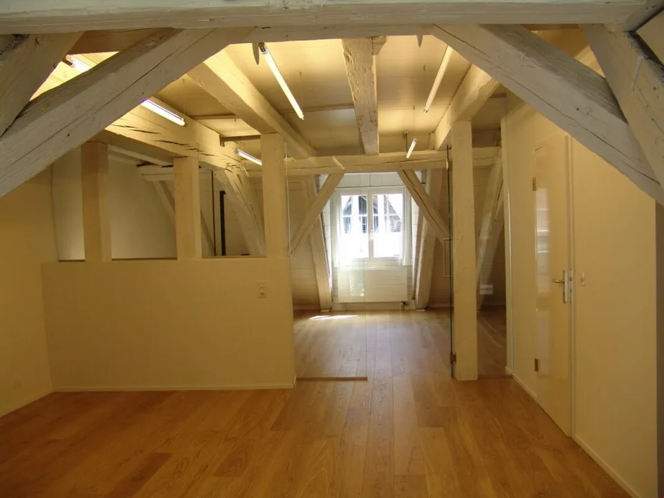 Duplexwohnung mit Balkon in der Altstadt