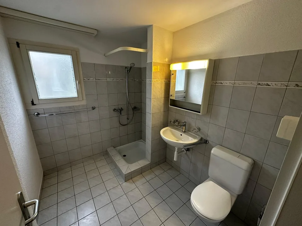 Charming 4.5 room apartment with seating area and balcony